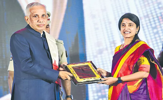 Governor Justice Abdul Nazir at Sakshi Media Excellence Awards