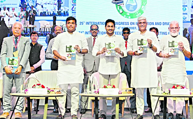 CM Jagan Visuals at ICID Congress Plenary at Visakhapatnam - Sakshi