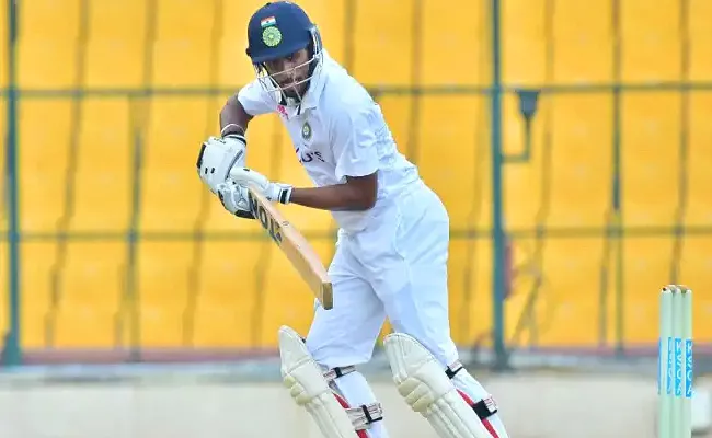 Ranji Trophy 2023 24: Tilak Varma Led Hyderabad Beat Nagaland By Innings 194 Runs - Sakshi