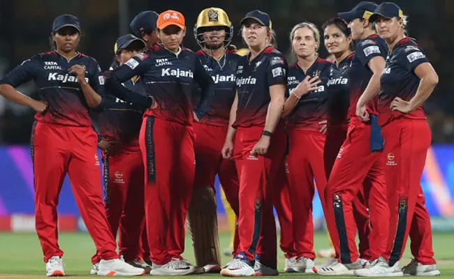 WPL 2024: Great News For RCB, Set To Qualify To Playoffs Even They Lose To MI In Last Group Stage Match - Sakshi