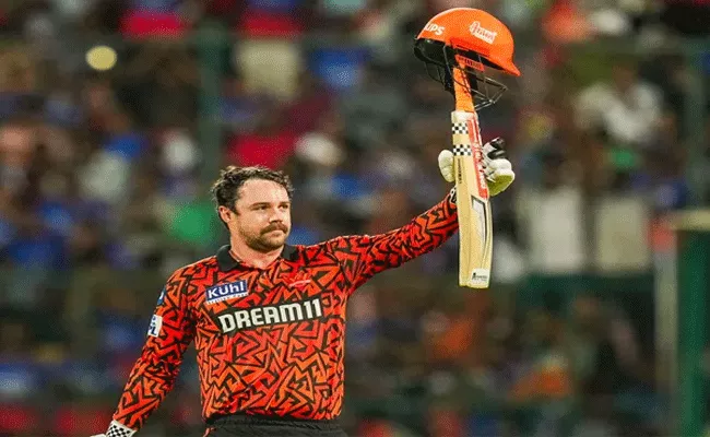 Travis Head hits fastest century for Sunrisers Hyderabad, - Sakshi