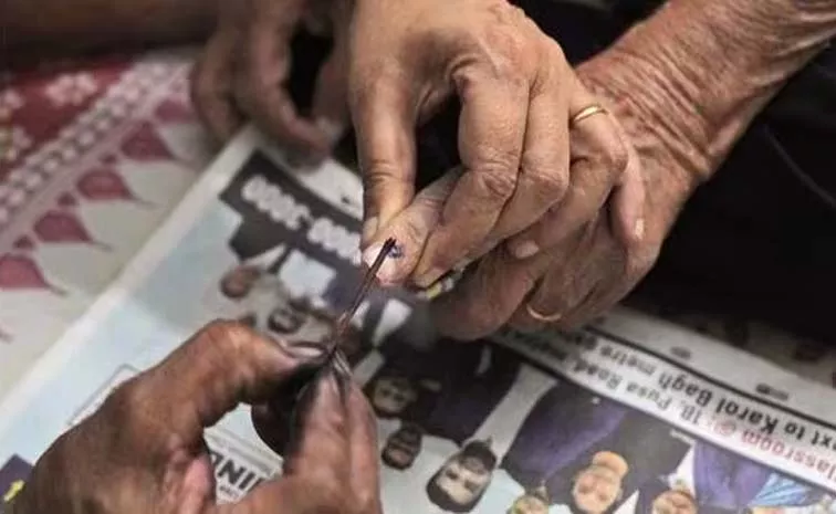 Delhi Voter Turnout Released By Election Commission