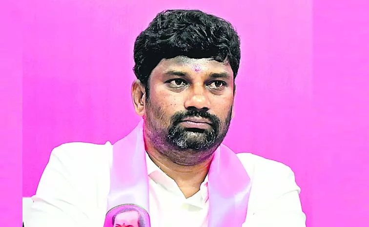 Balka Suman Controversial Comments on CM Revanth Reddy