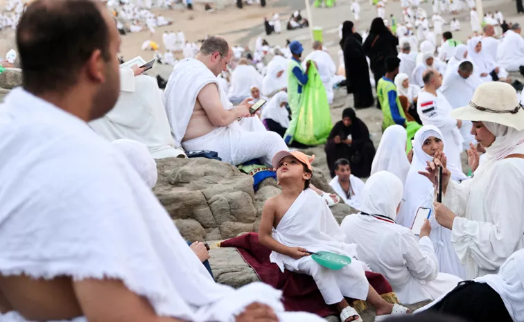 Extreme Heat In Mecca: Indians Among Hajj Pilgrims