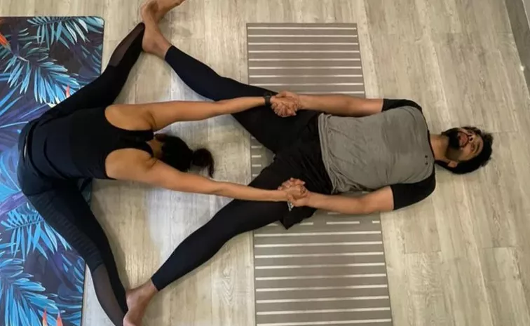 Rakul Preet Singh and Jackky Bhagnani celebrates international yoga day with partner poses goes viral