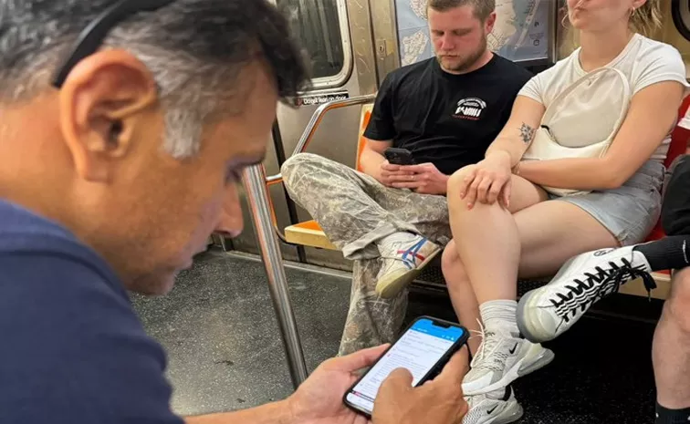 Rahul Dravid, In New York Subway During Pak vs USA Super Over