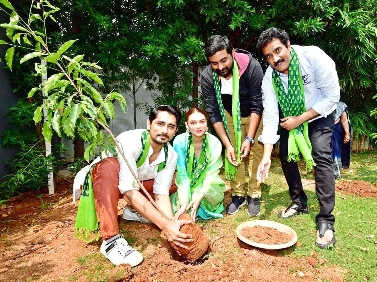 Green India Challenge Maha Samudram Team Photo gallery - Sakshi