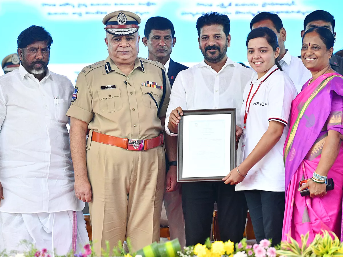 CM Revanth Reddy In LB Stadium Photos - Sakshi